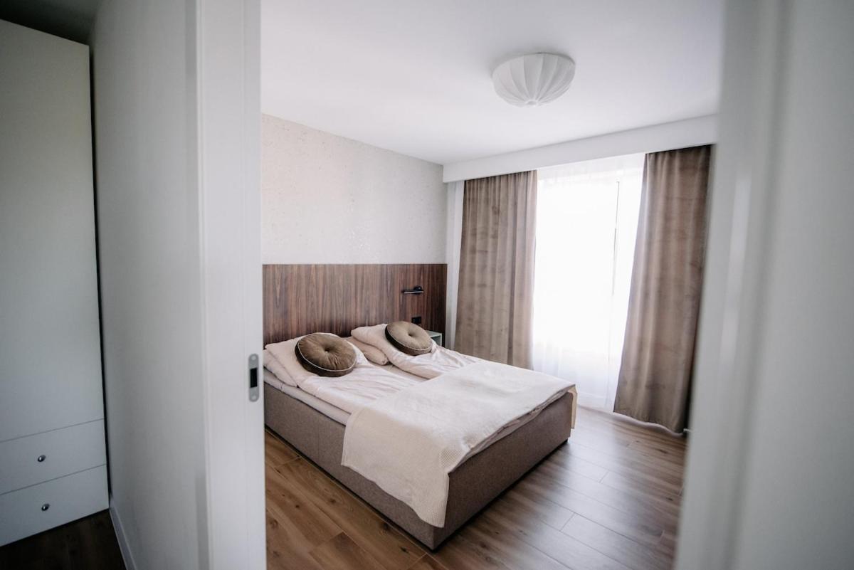Apartment Targowa 53 - &